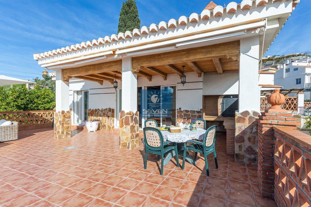 Villa for Sale in Almuñécar