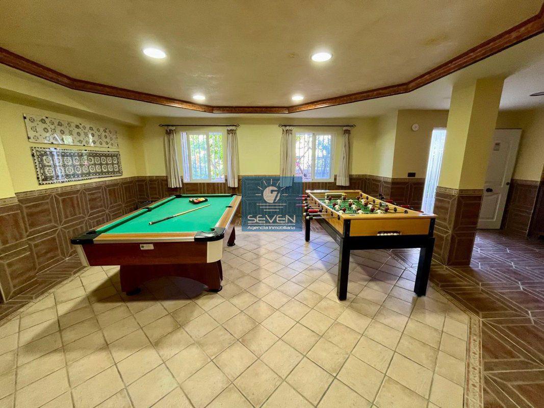 Villa for Sale in Almuñécar
