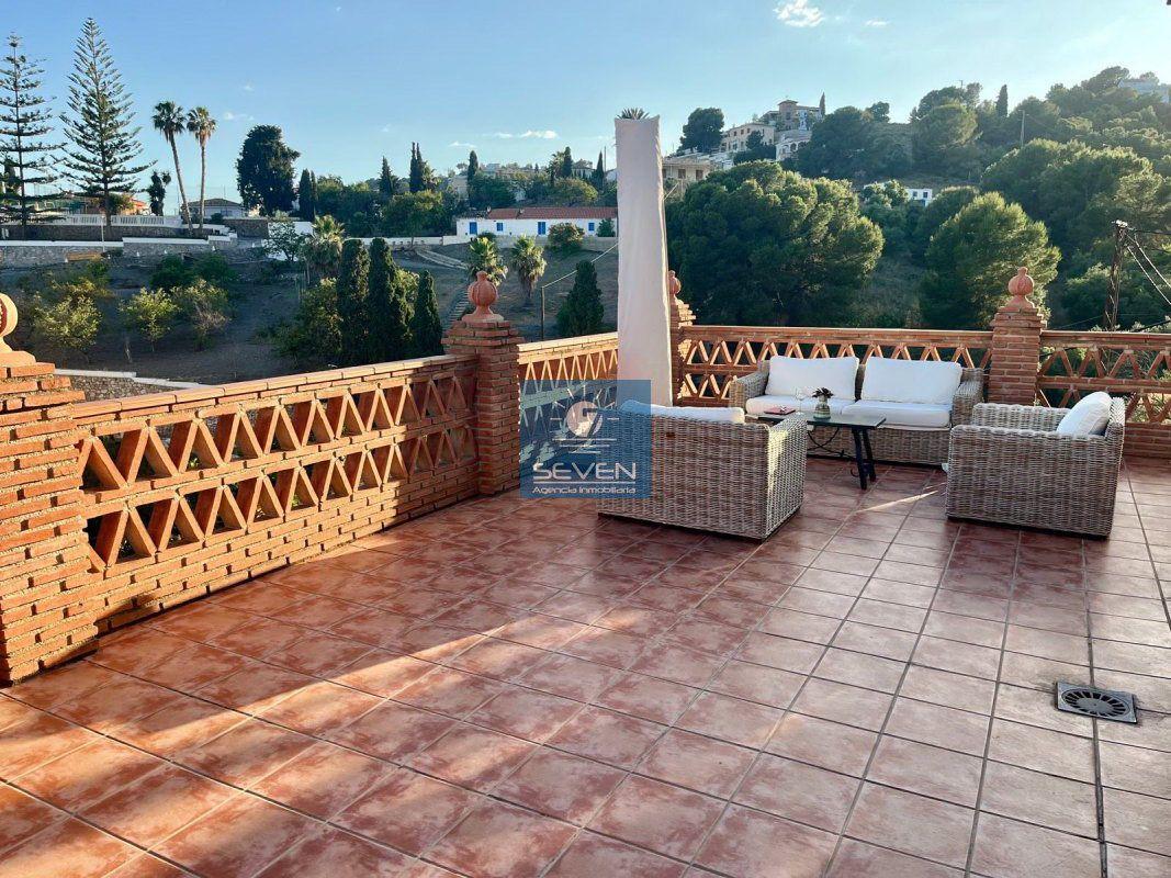 Villa for Sale in Almuñécar