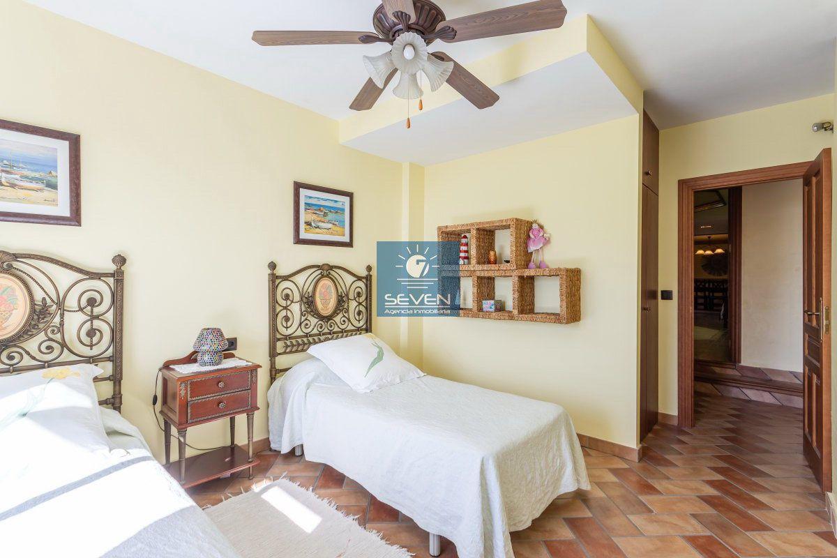 Villa for Sale in Almuñécar