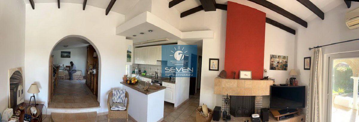 Villa for Sale in Almuñécar
