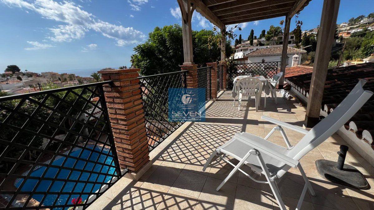 Villa for Sale in Almuñécar