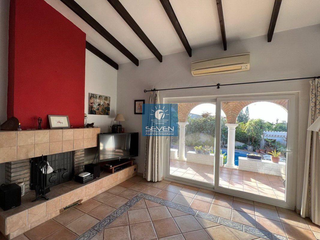 Villa for Sale in Almuñécar