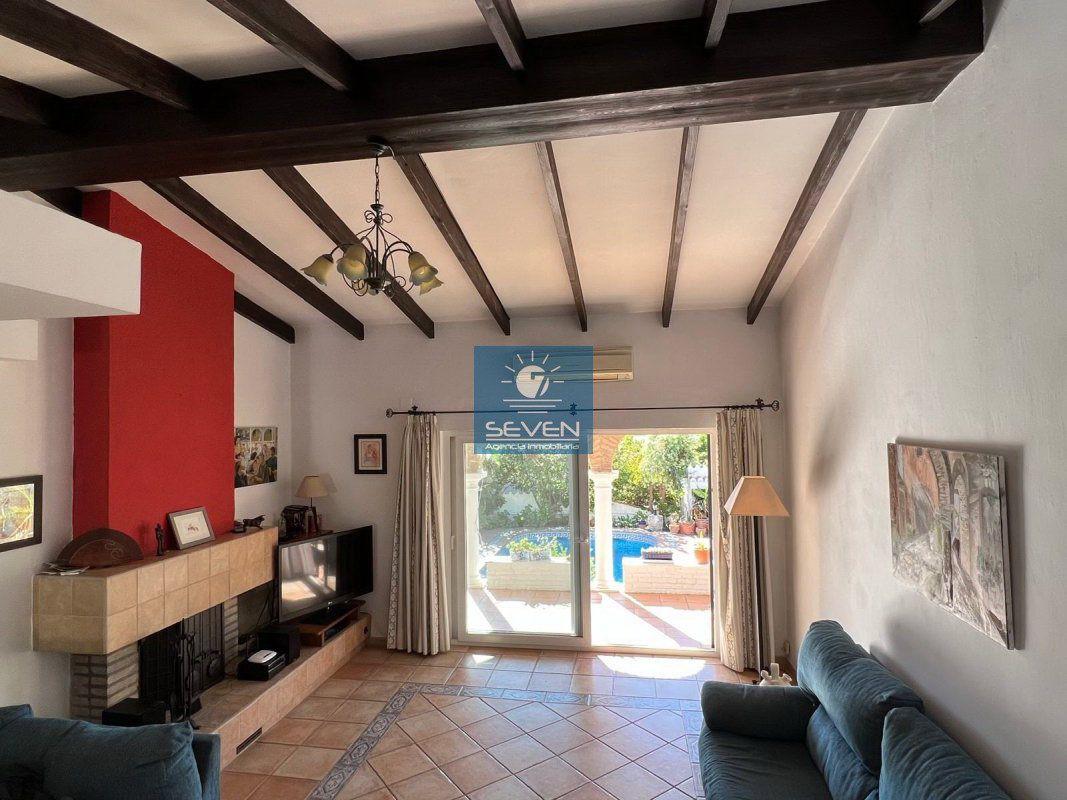 Villa for Sale in Almuñécar