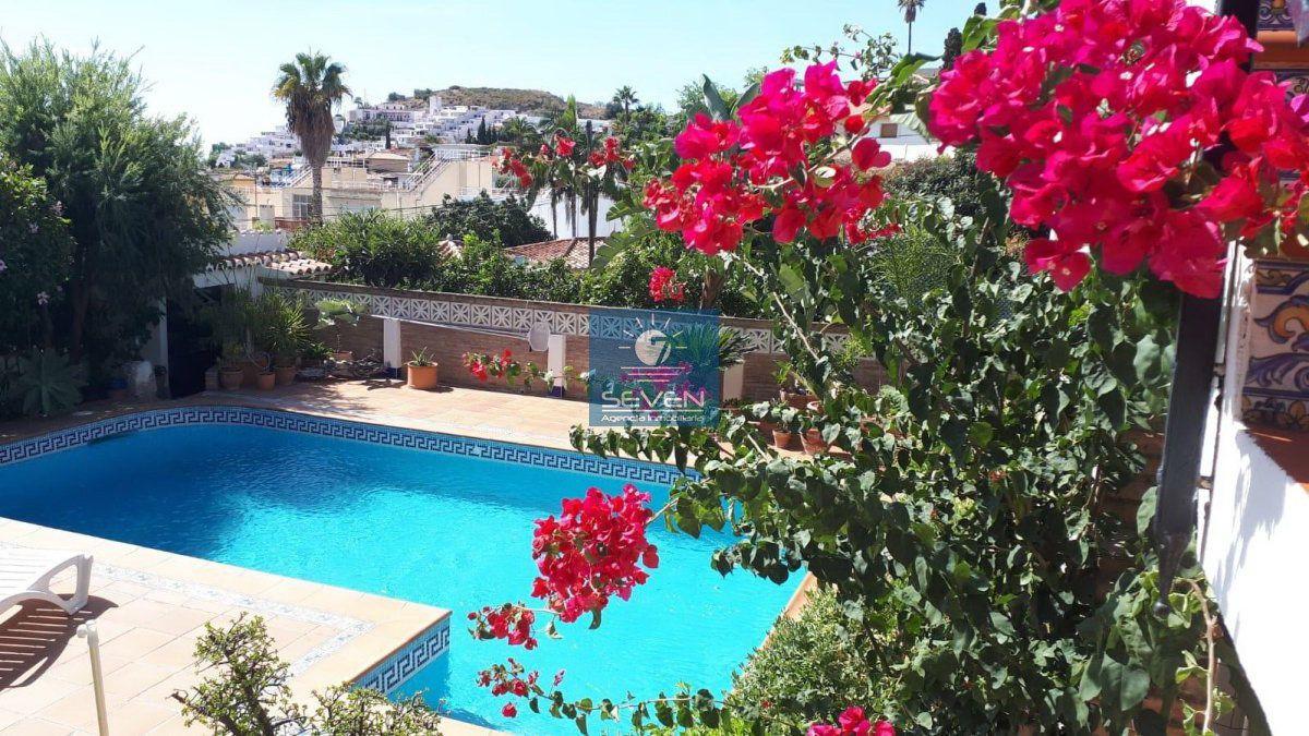 Villa en Venta en Almuñécar