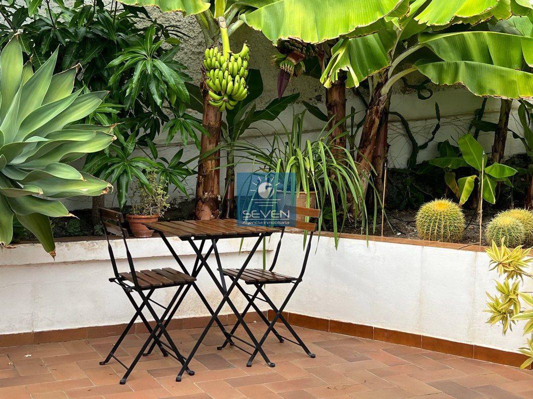 Villa for Sale in Almuñécar
