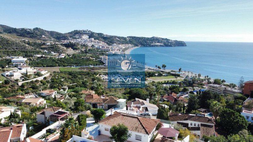 Semi-detached House for Sale in Almuñécar