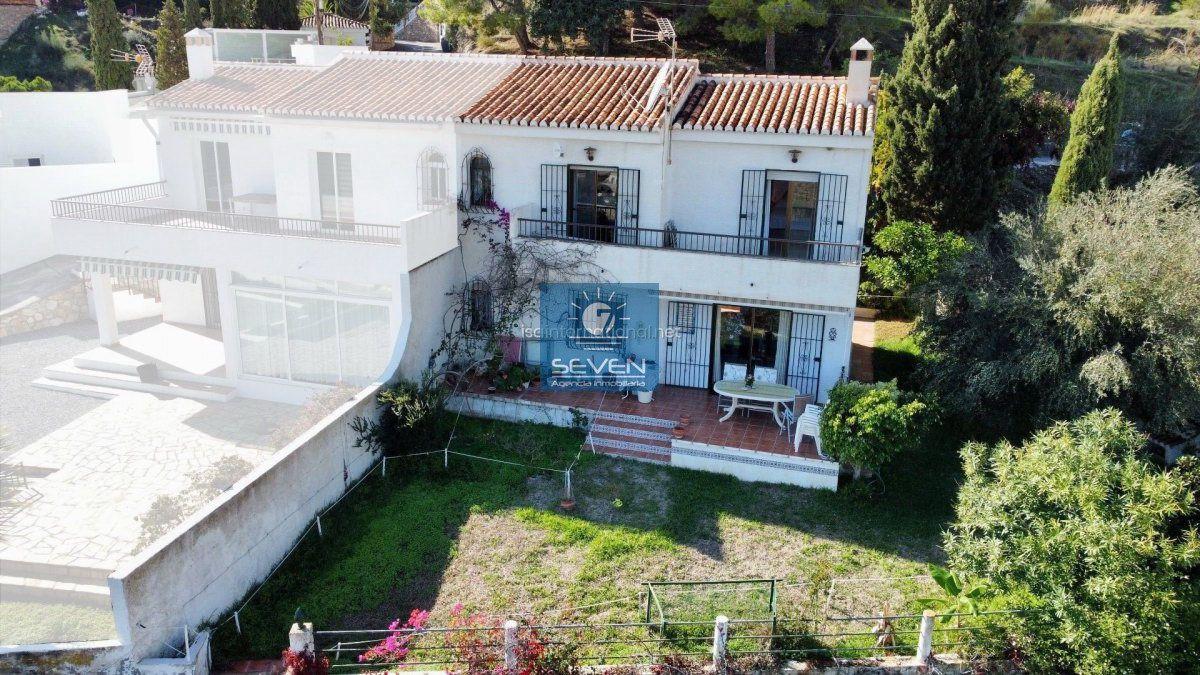 Semi-detached House for Sale in Almuñécar