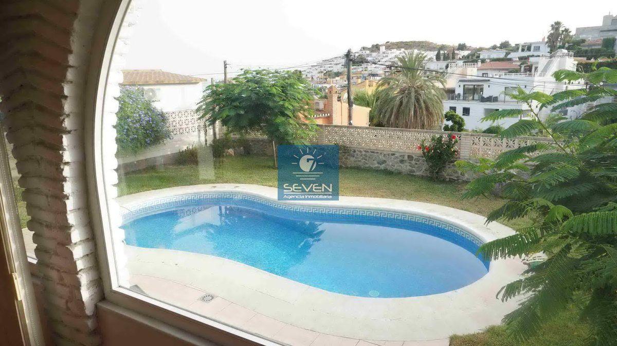 Chalet for Sale in Almuñécar