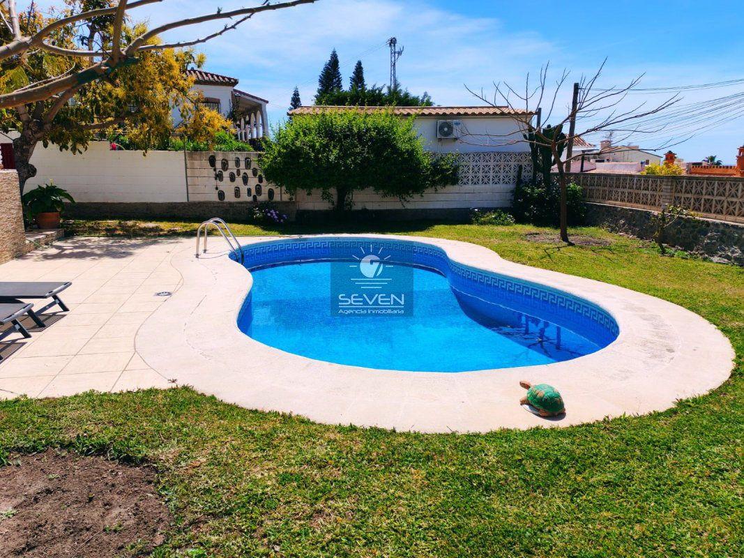 Chalet for Sale in Almuñécar