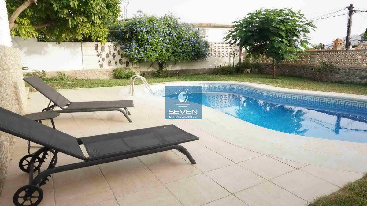 Chalet for Sale in Almuñécar