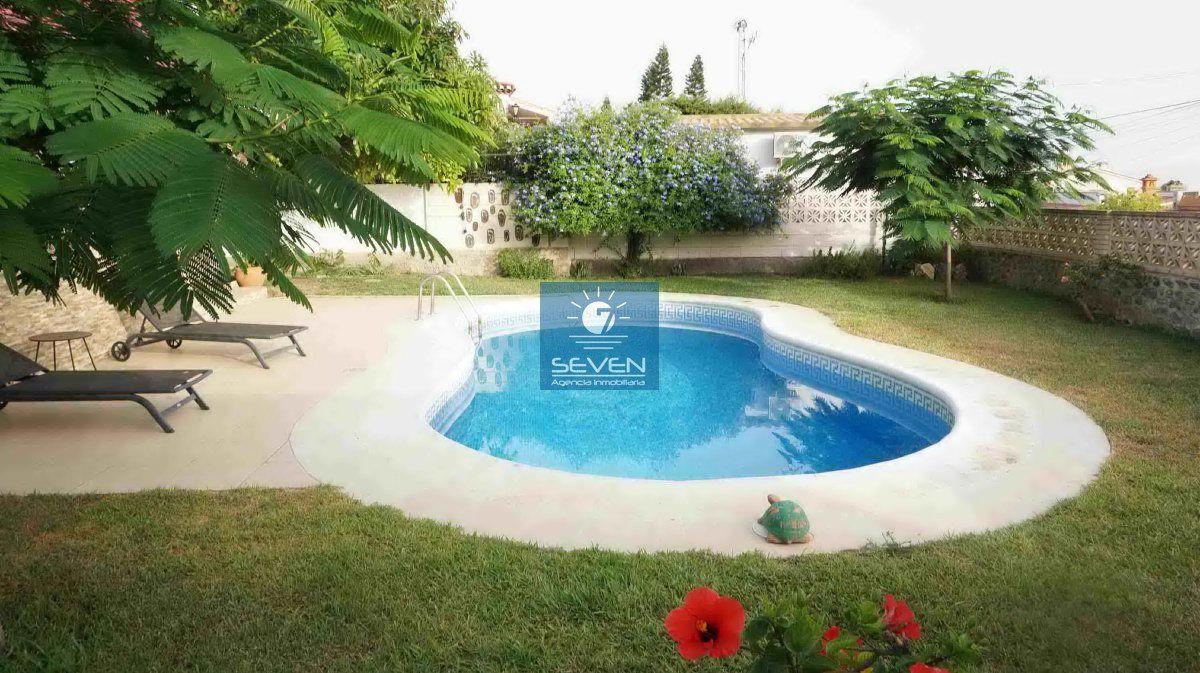 Chalet for Sale in Almuñécar