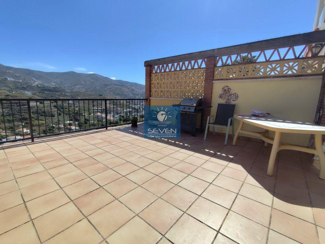 Terraced House for Sale in Almuñécar