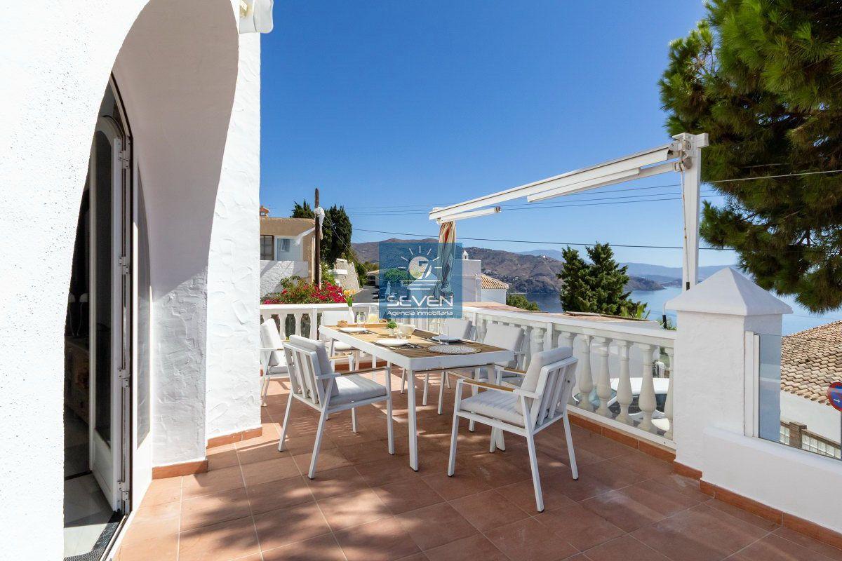Villa for Sale in Almuñécar
