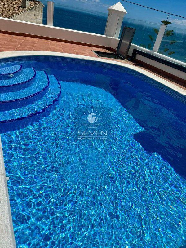 Villa for Sale in Almuñécar