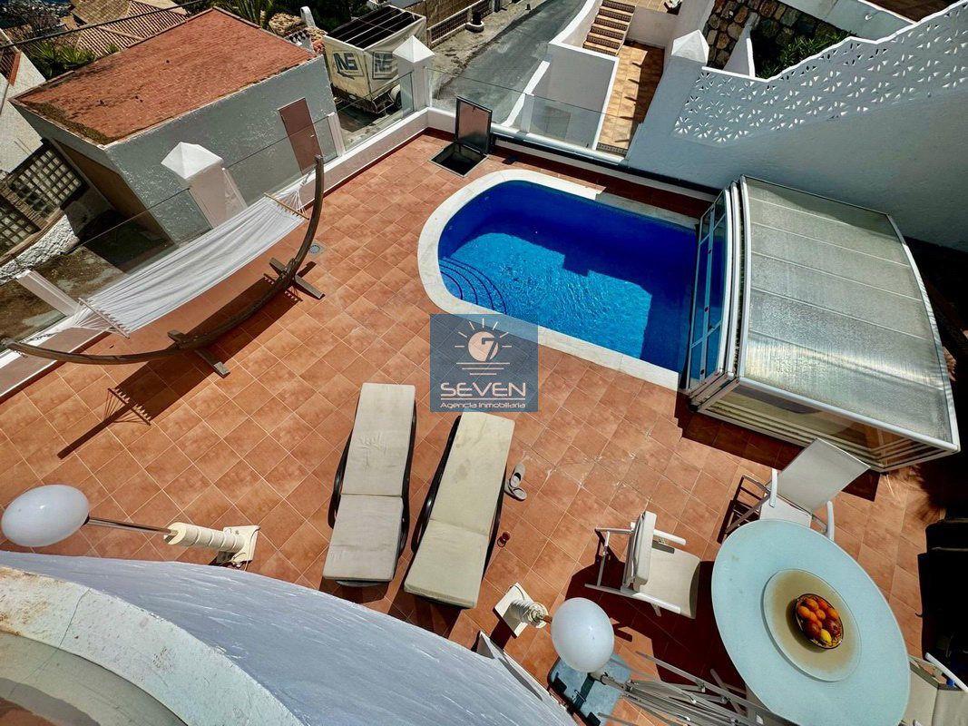 Villa for Sale in Almuñécar