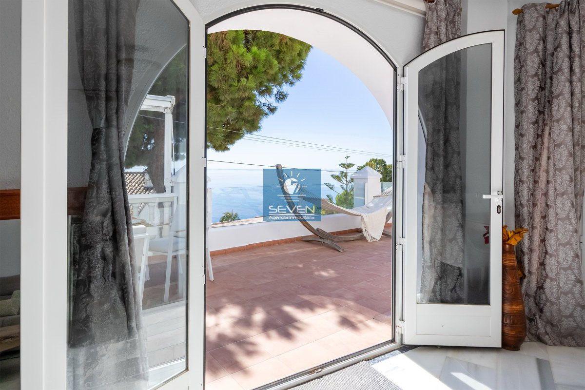 Villa for Sale in Almuñécar