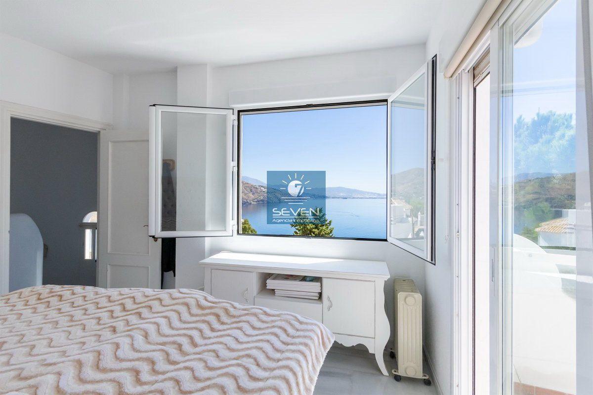 Villa for Sale in Almuñécar