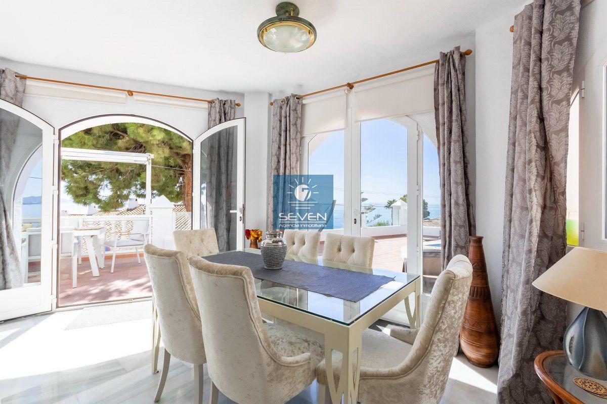 Villa for Sale in Almuñécar