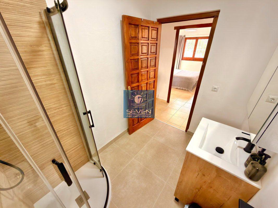 Villa for Sale in Almuñécar