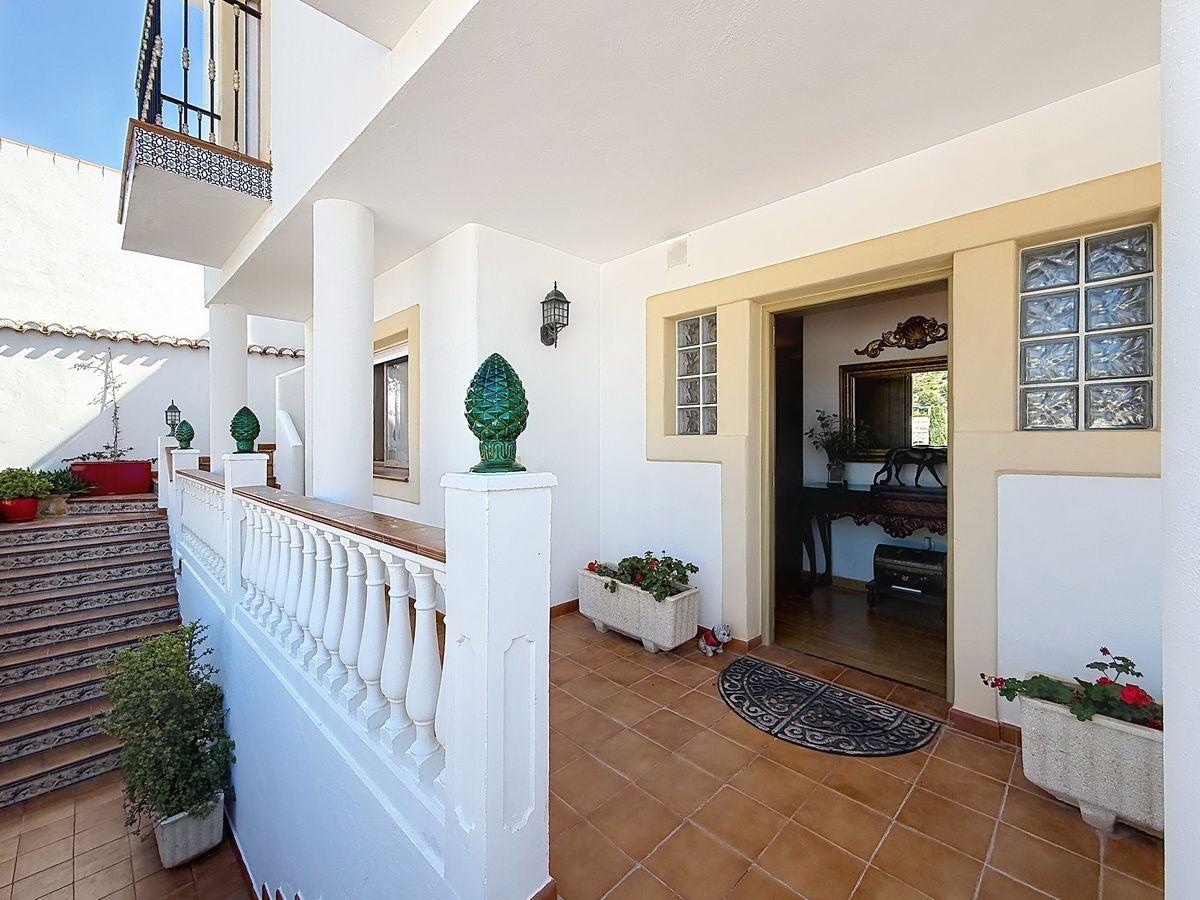 Villa for Sale in Almuñécar