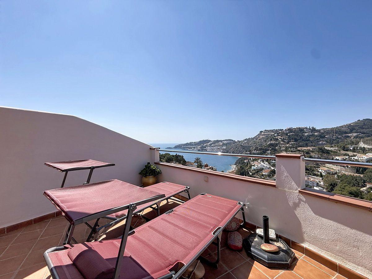 Villa for Sale in Almuñécar
