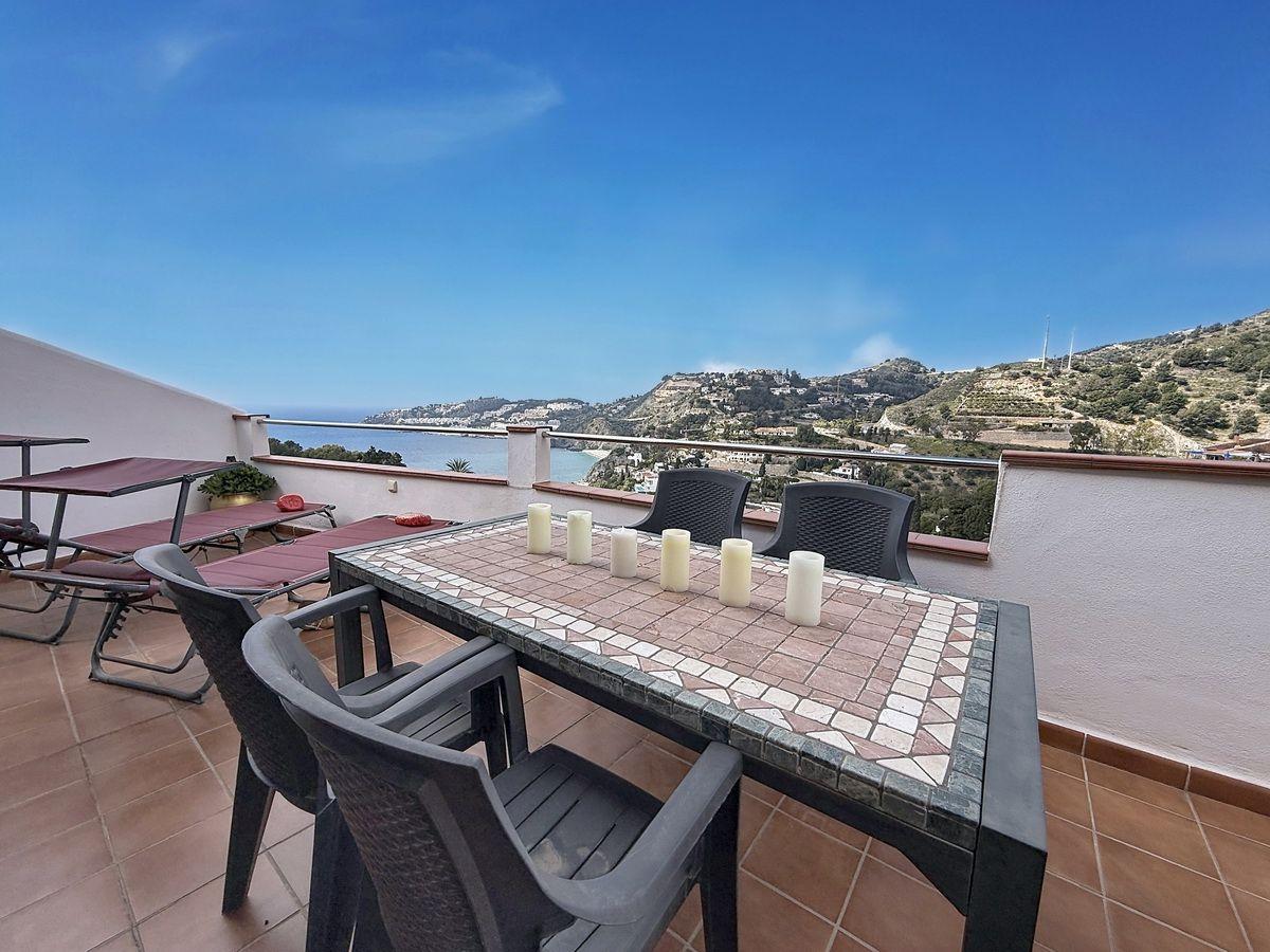 Villa for Sale in Almuñécar