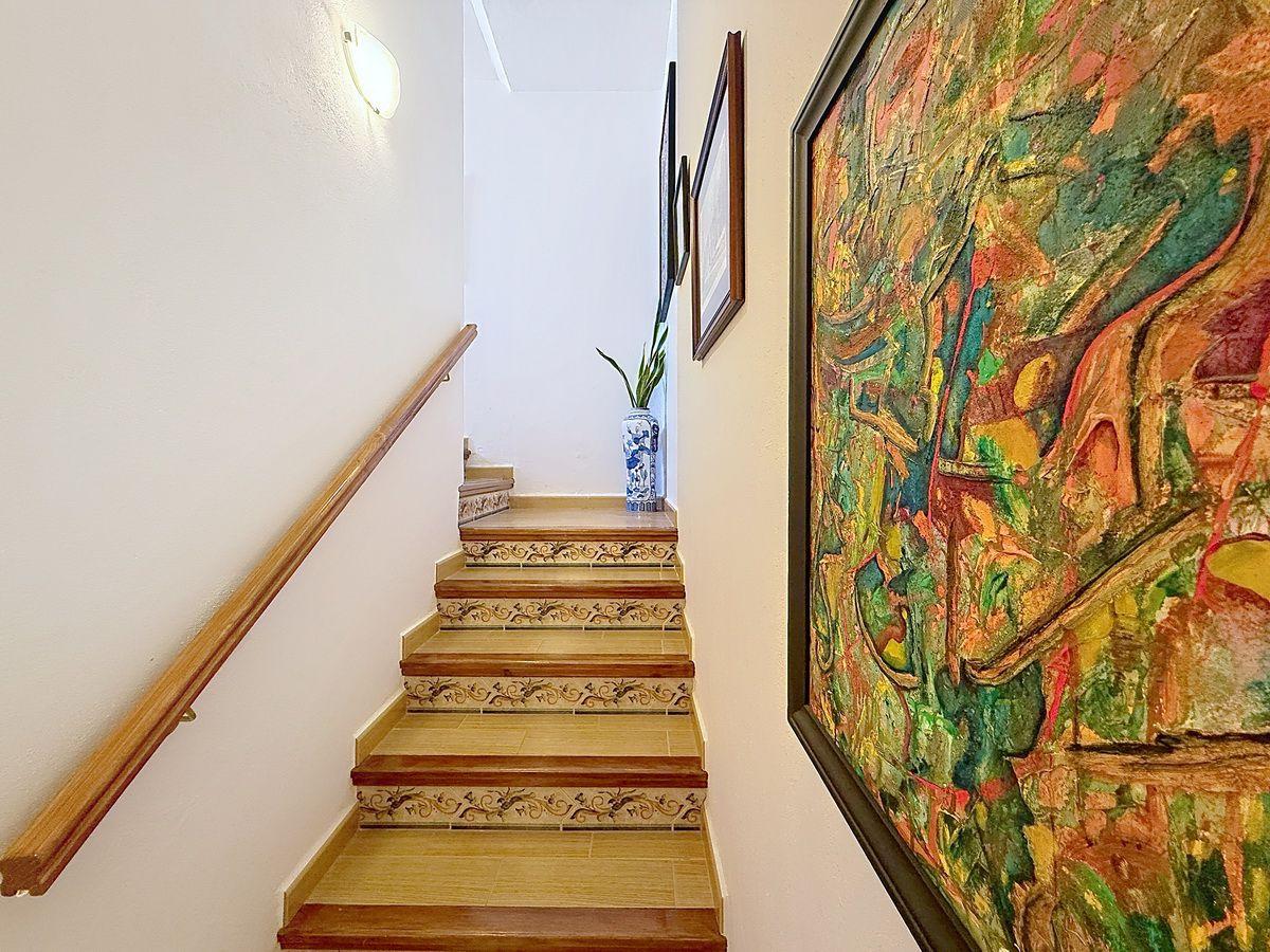 Villa for Sale in Almuñécar