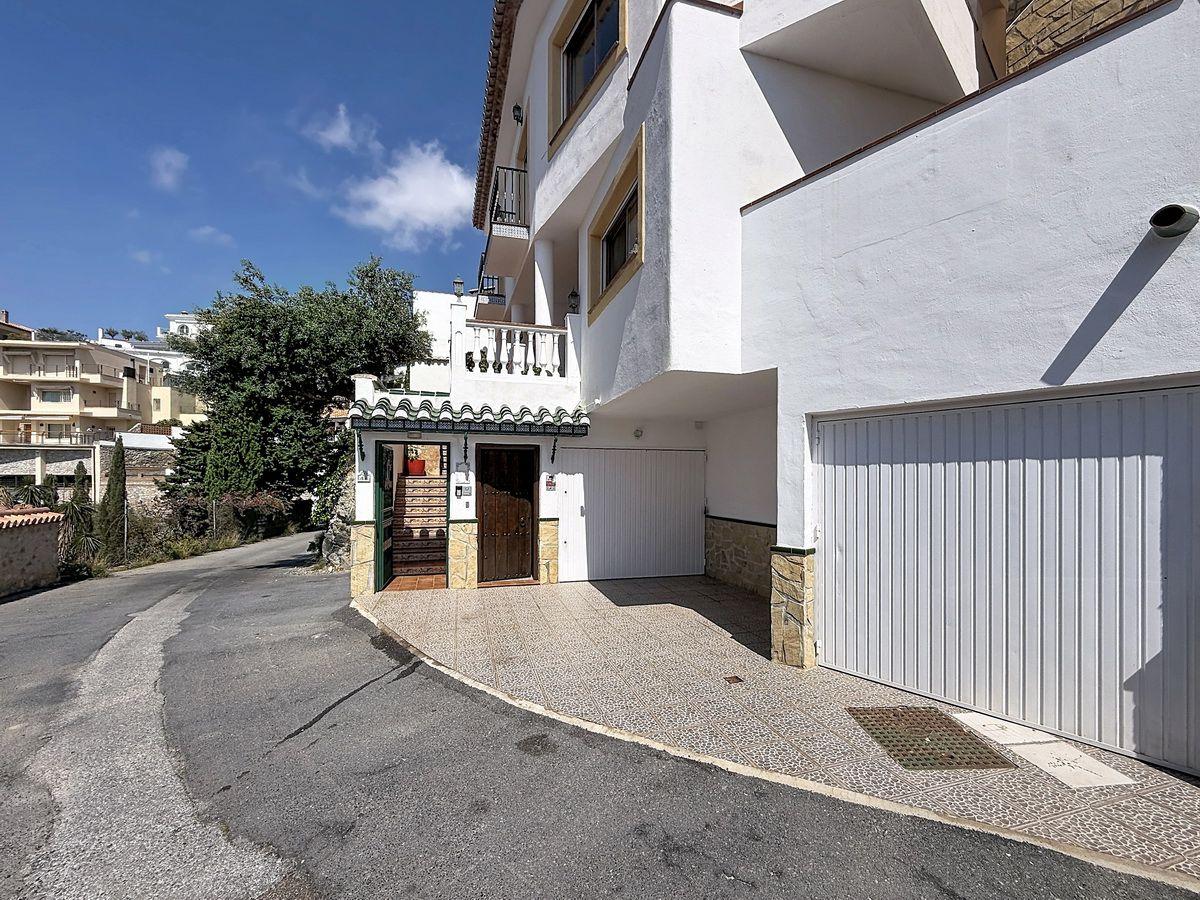 Villa for Sale in Almuñécar