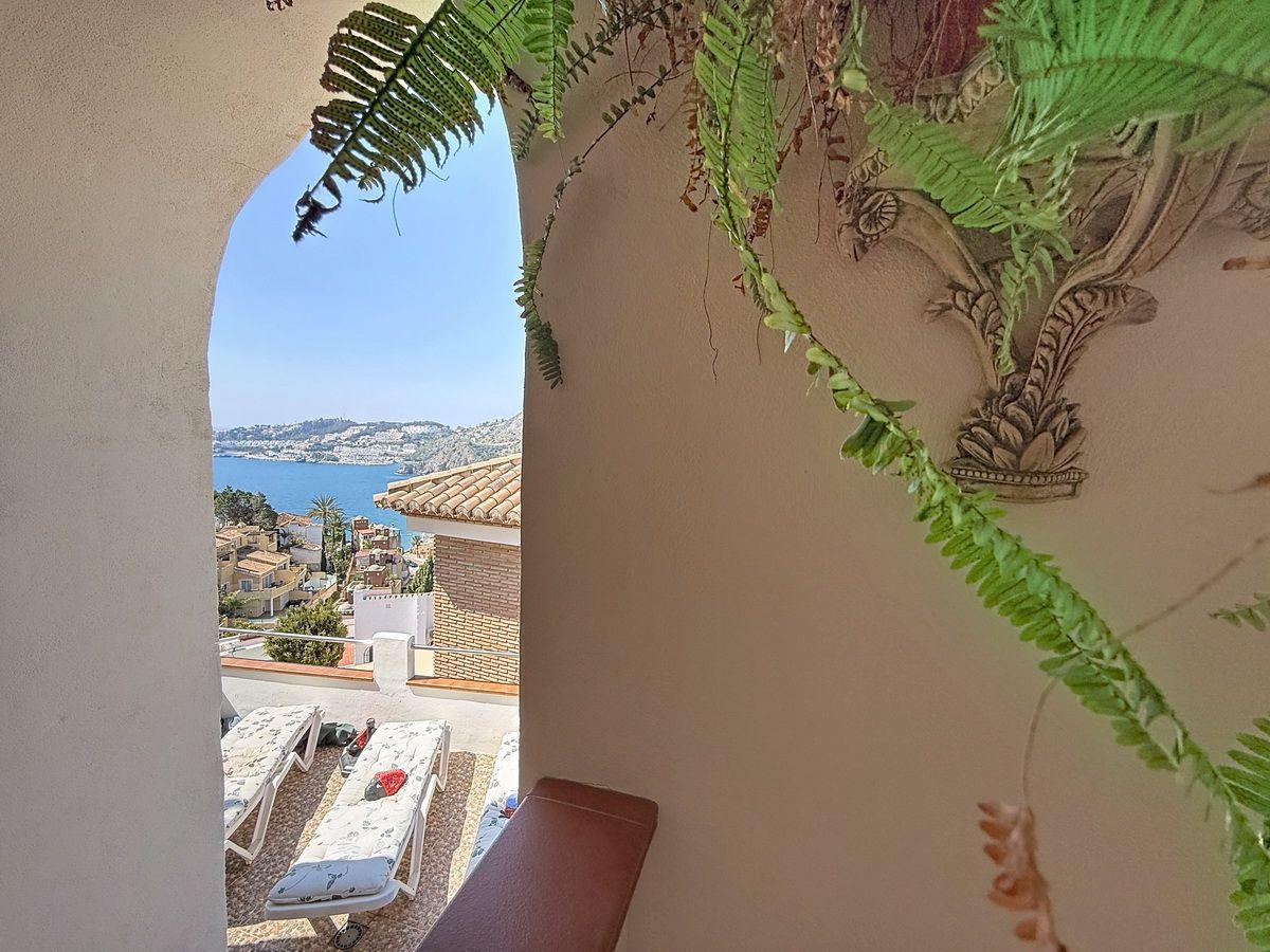 Villa for Sale in Almuñécar
