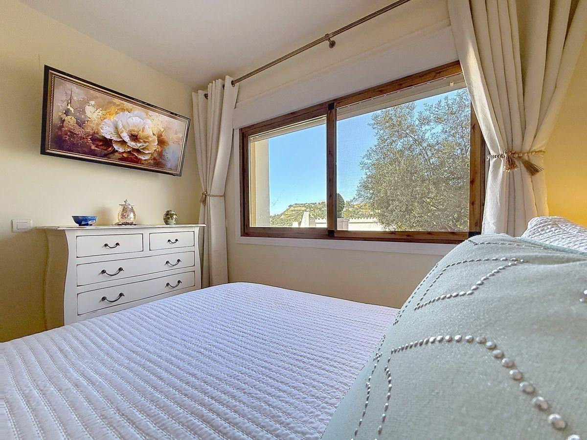 Villa for Sale in Almuñécar