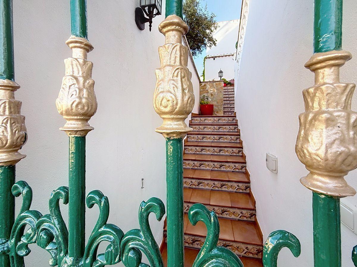 Villa for Sale in Almuñécar