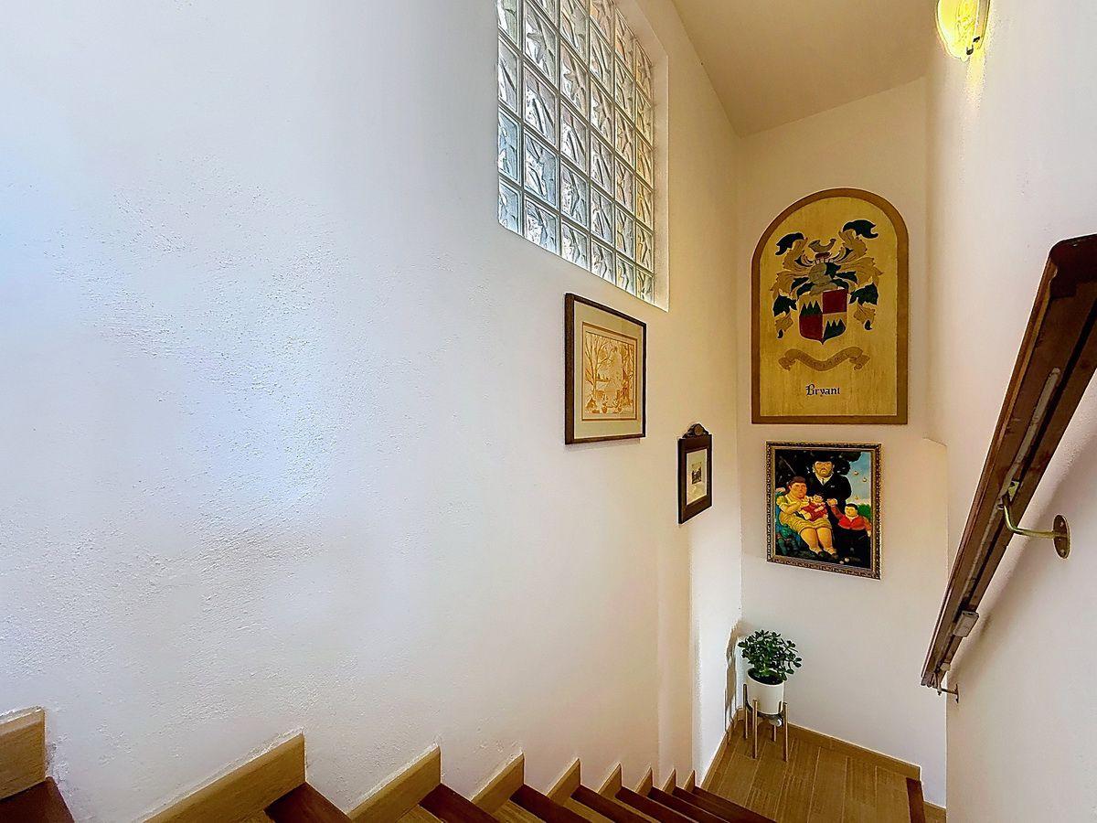 Villa for Sale in Almuñécar