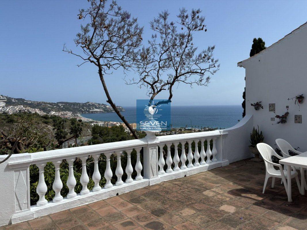 Chalet for Sale in Almuñécar