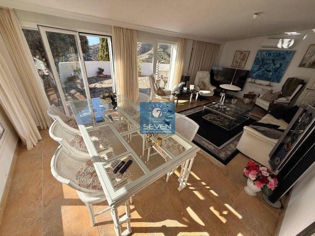 Chalet for Sale in Almuñécar