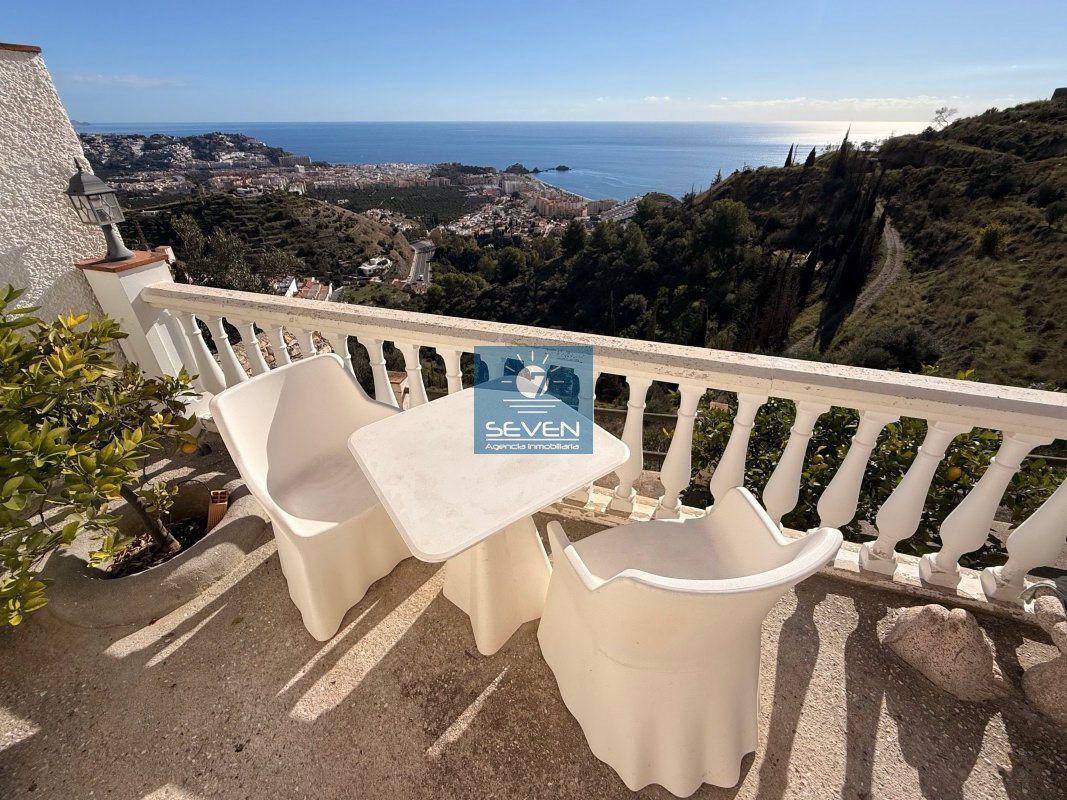 Chalet for Sale in Almuñécar