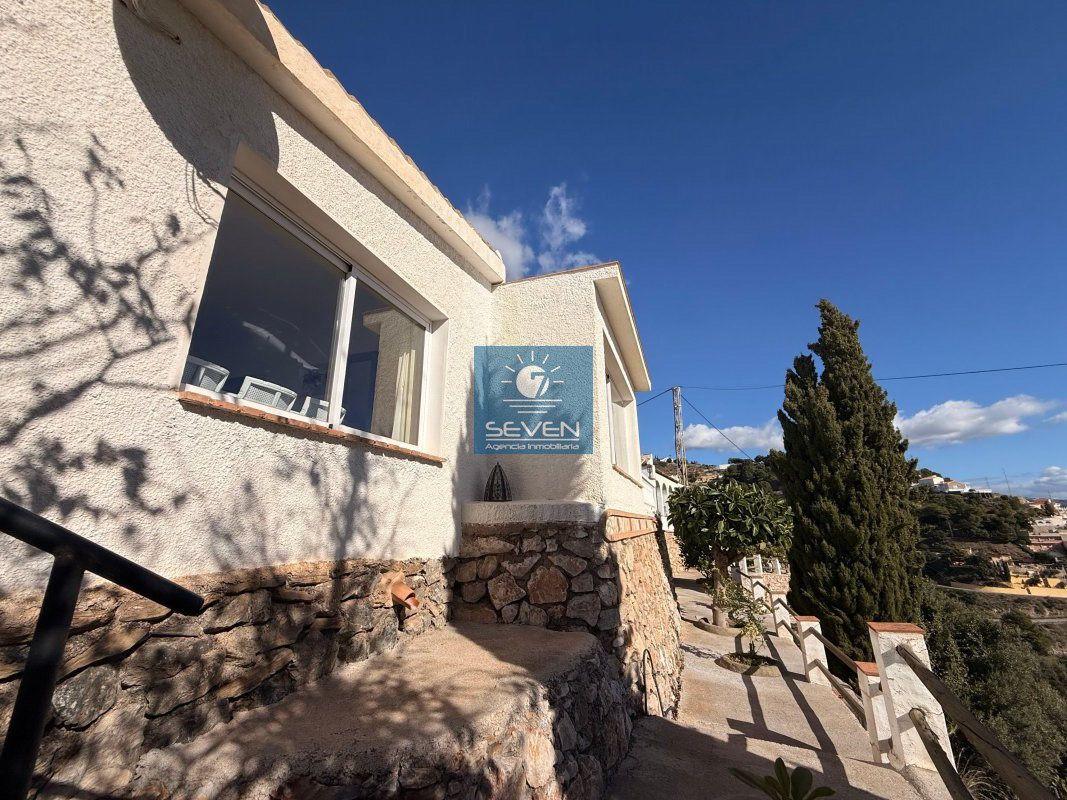 Chalet for Sale in Almuñécar
