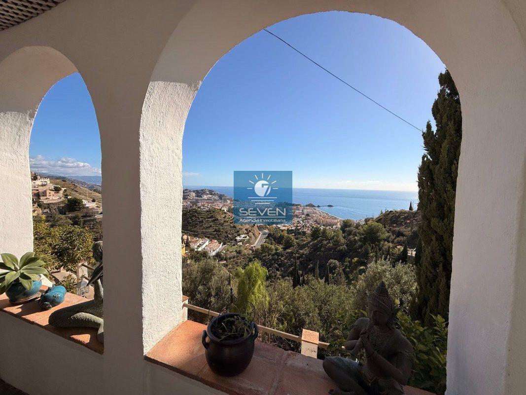 Chalet for Sale in Almuñécar