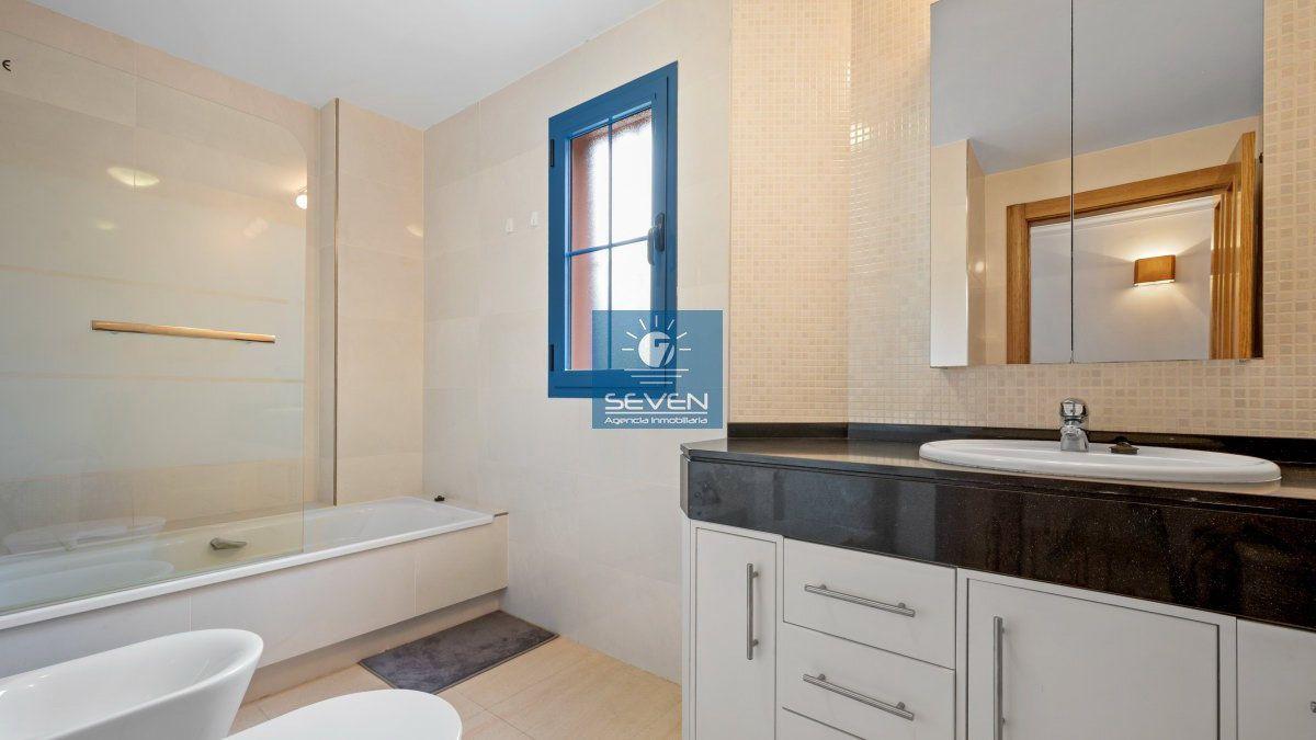 Apartamento en Venta en Almuñécar