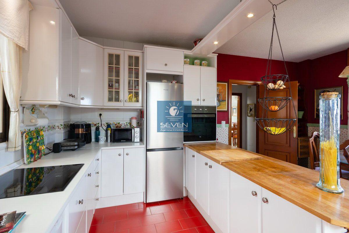 Chalet for Sale in Almuñécar