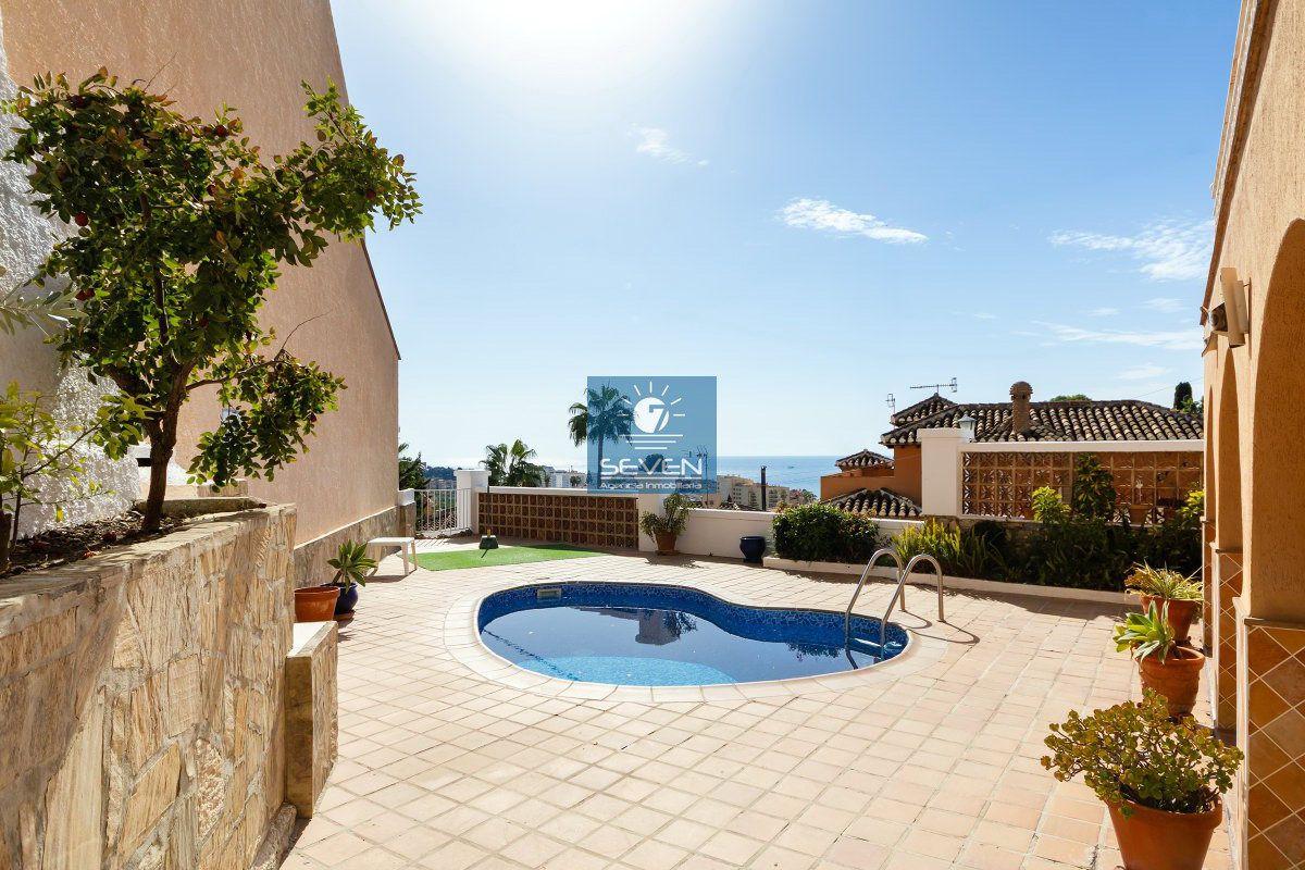 Chalet for Sale in Almuñécar