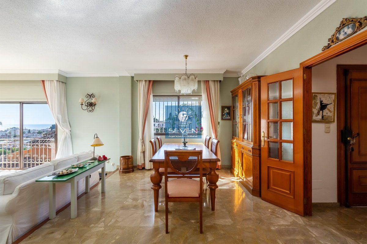 Chalet for Sale in Almuñécar