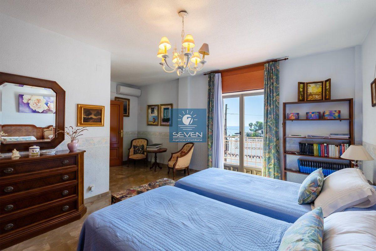 Chalet for Sale in Almuñécar