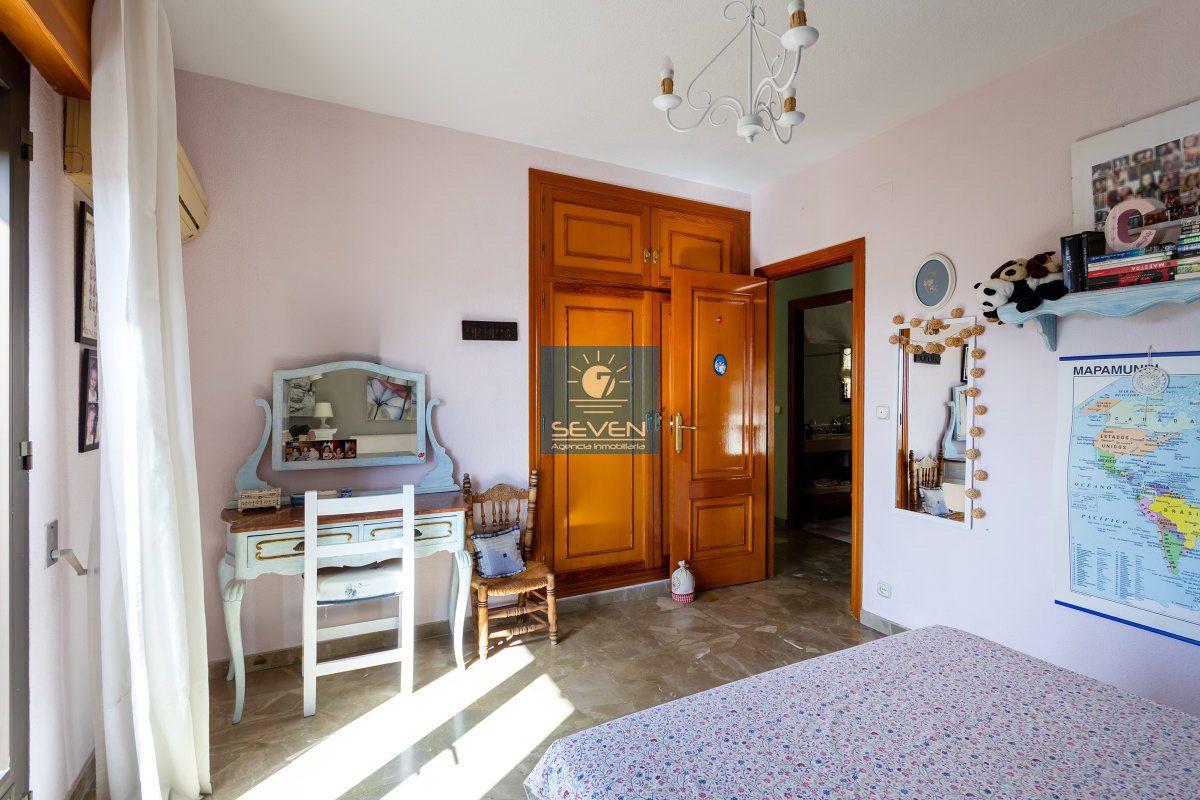 Chalet for Sale in Almuñécar