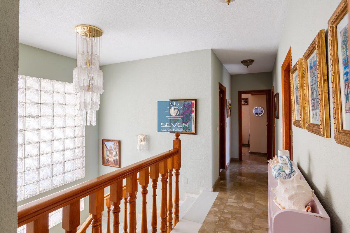Chalet for Sale in Almuñécar