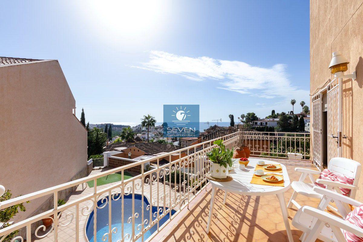 Chalet for Sale in Almuñécar