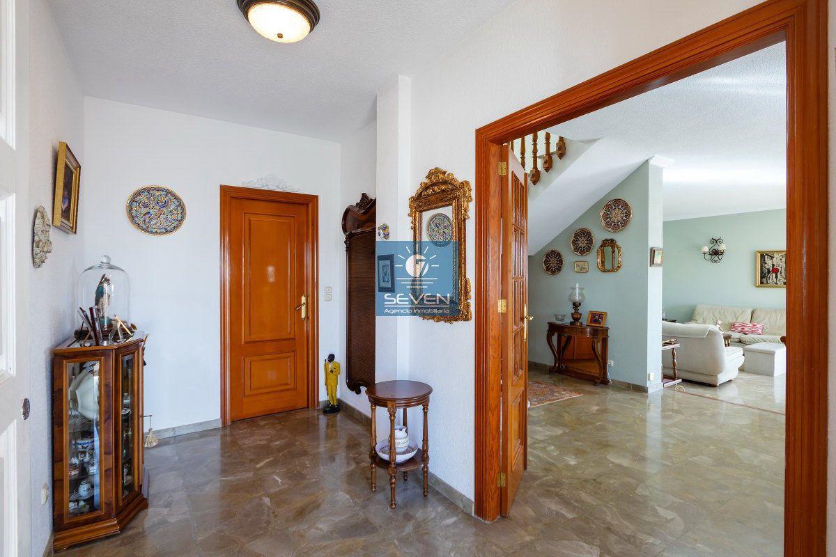 Chalet for Sale in Almuñécar
