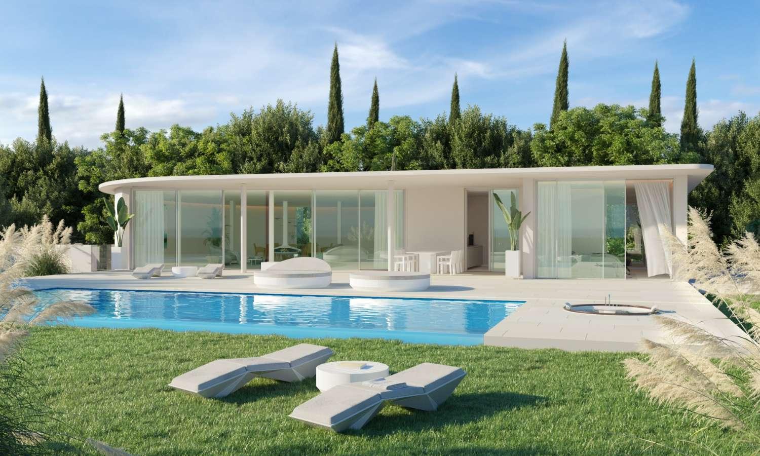 Villa for Sale in Benalmádena