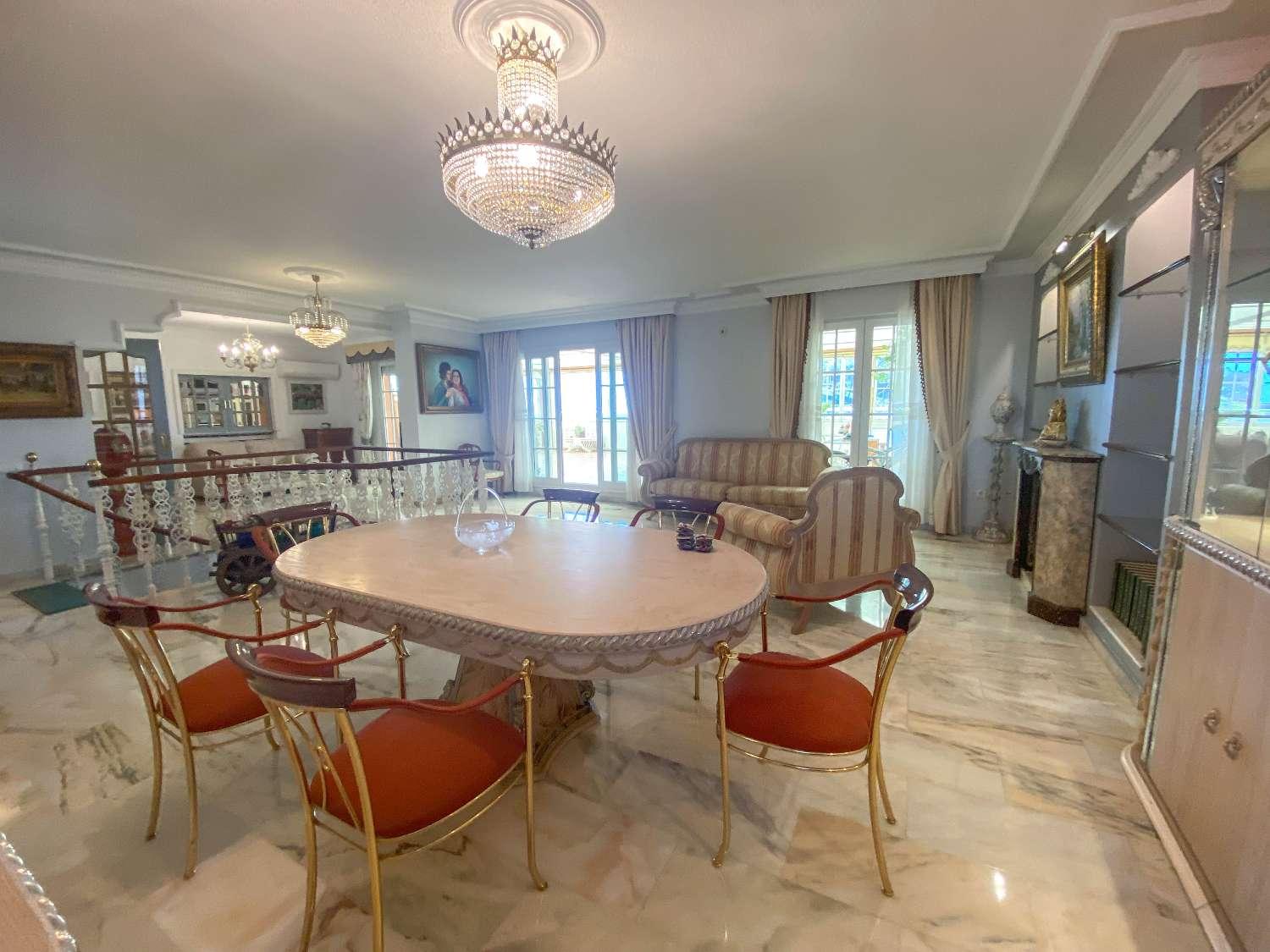 Duplex for Sale in Fuengirola