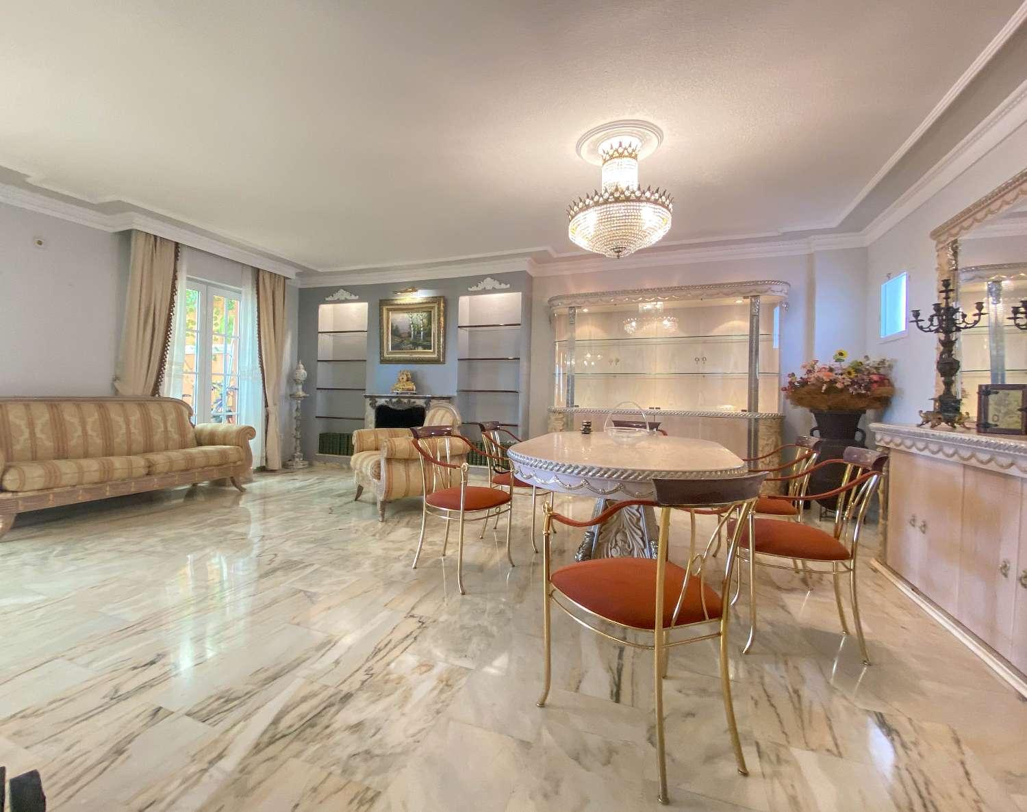 Duplex for Sale in Fuengirola